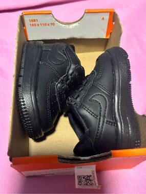 Toddler Black Lace-Up Air Force 1s NEVER BEEN WORN